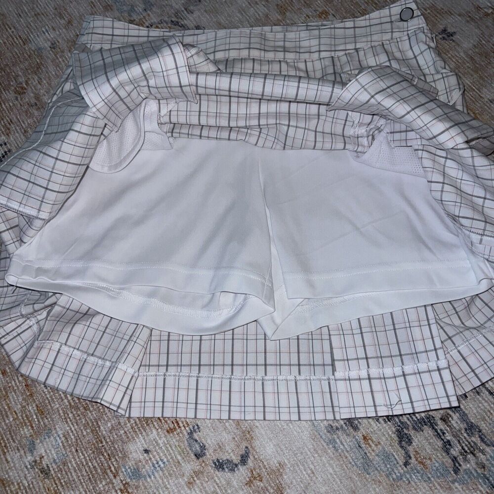 IZOD Skort Women Sz‎ 4 Golfcore Tennis Pickelball Athleisure Performance Plaid - Picture 3 of 10